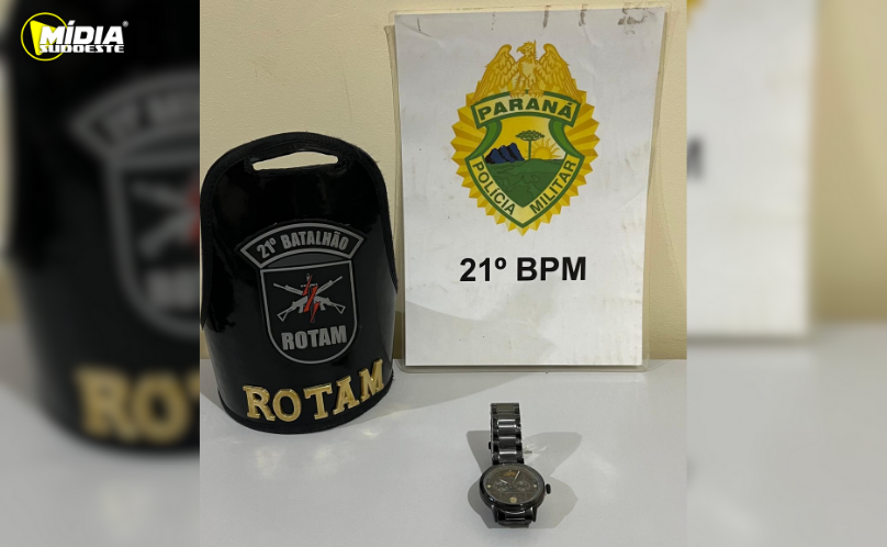 Relógio furtado é recuperado e dois homens acabam detidos