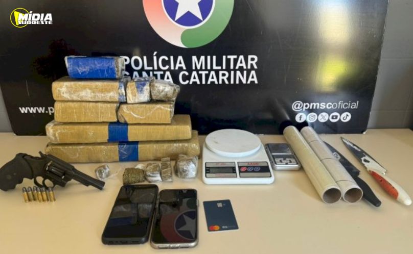 PMSC resgata mãe e filho de cárcere privado