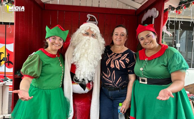 Natal de sorrisos e esperança em Pinhal de São Bento