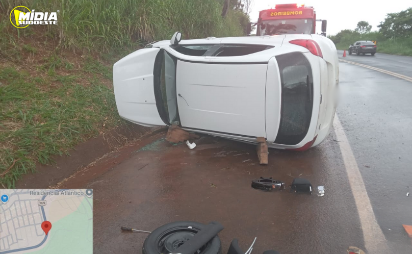 Casal fica ferido após capotamento na BR-369