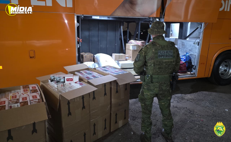 BPFRON apreende mais de mil pacotes de cigarros contrabandeados na PR-323