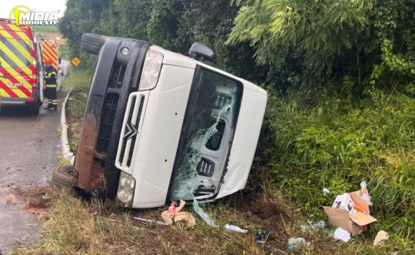 Acidente de trânsito é registrado na BR-153