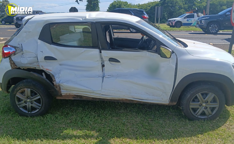 Acidente na PR-182 deixa jovem ferido em Ampére