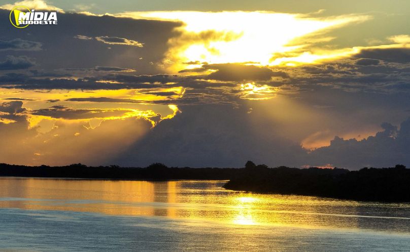 Fim do La Niña deve trazer fevereiro com calor e chuvas típicas de verão no Paraná