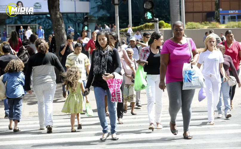 Desemprego cai para 5,1% em dezembro, o menor já registrado