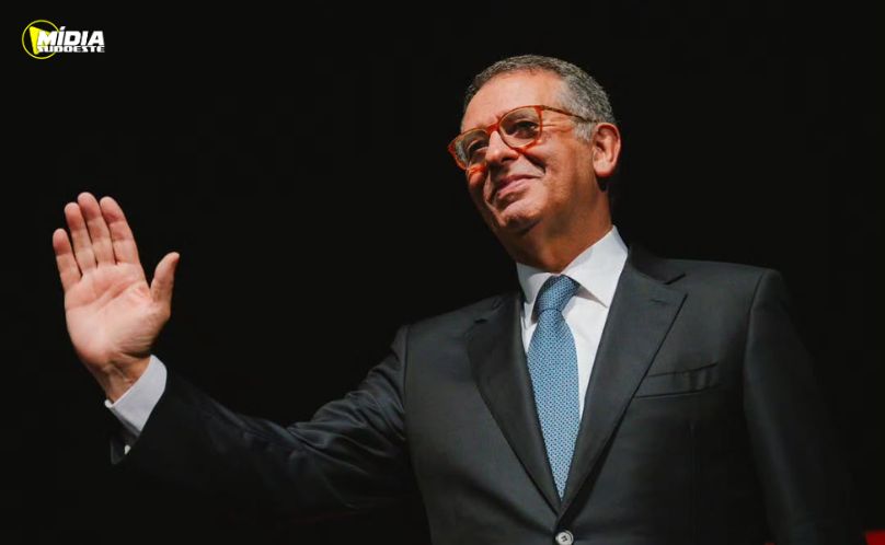Antônio José Seguro é eleito presidente de Portugal