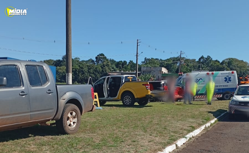 PR-182: duas pessoas ficam feridas em colisão entre veículos