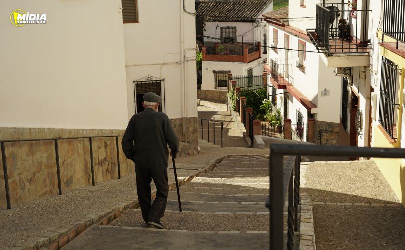 Saúde alerta sobre os riscos de queda de idosos