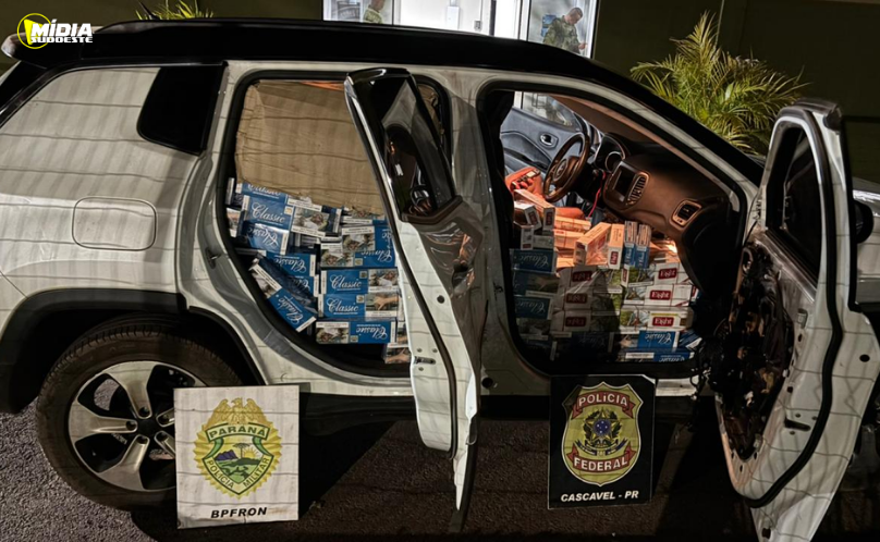 BPFRON apreende carro roubado com cigarros na BR-277