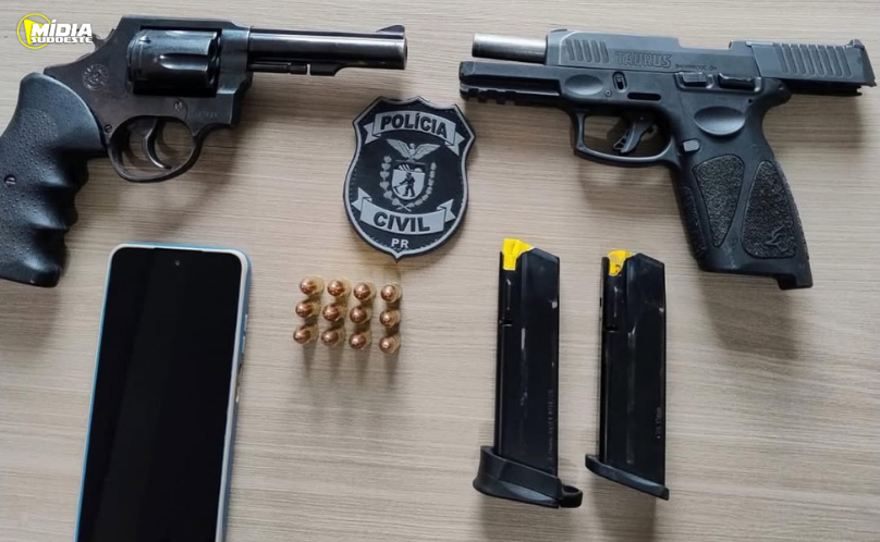 Pistola, revólver e munições são apreendidos em residência