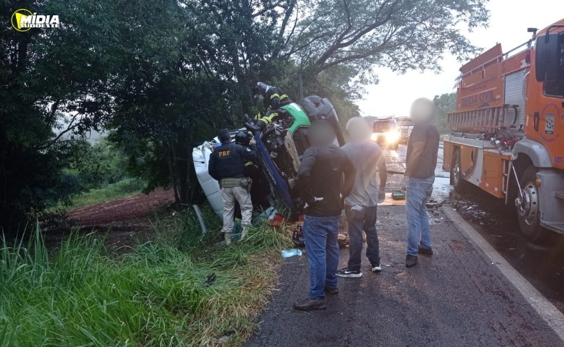 Seis pessoas ficam feridas em colisão frontal na BR-369