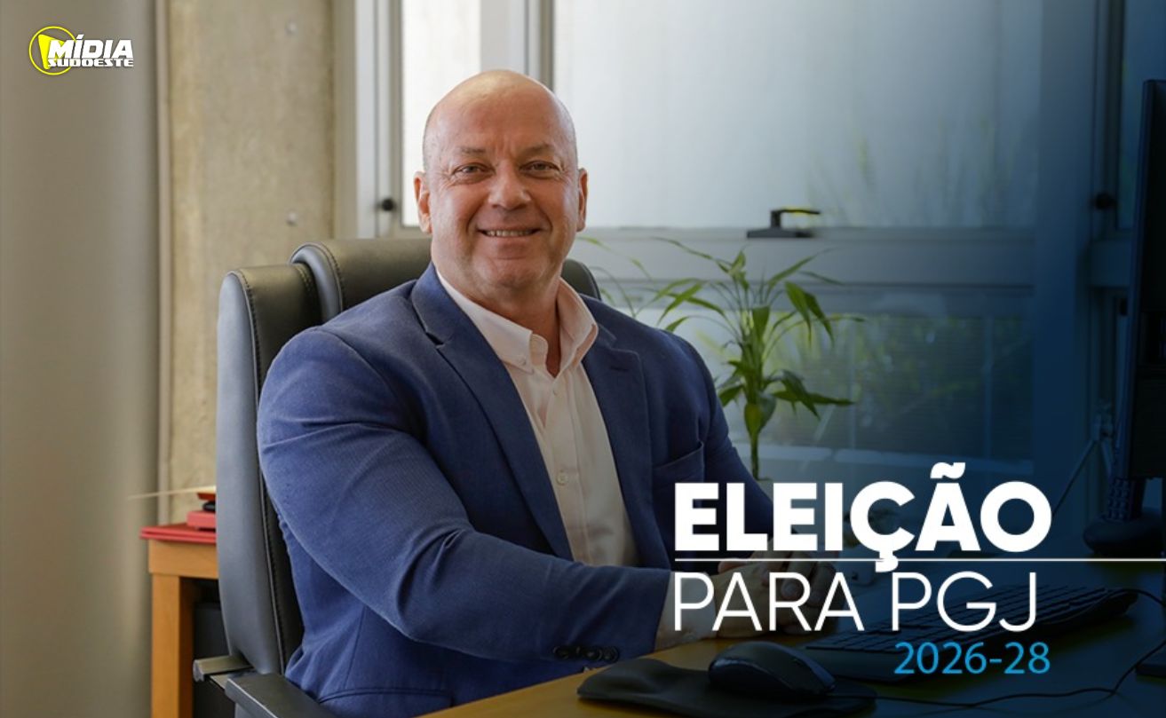 Francisco Zanicotti é reeleito para o cargo de Procurador-Geral de Justiça do MPPR