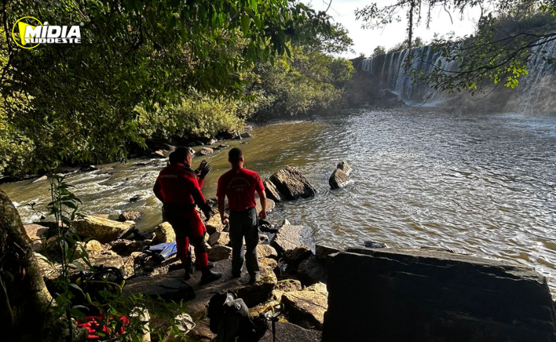 Jovem de 17 anos é encontrado morto após desaparecer no Rio Chapecozinho