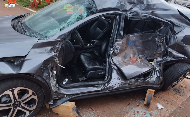 Motorista e socorrido às pressas inconciente após acidente