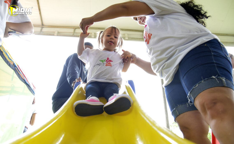 Dia da Síndrome de Down busca ampliar inclusão e combater preconceito