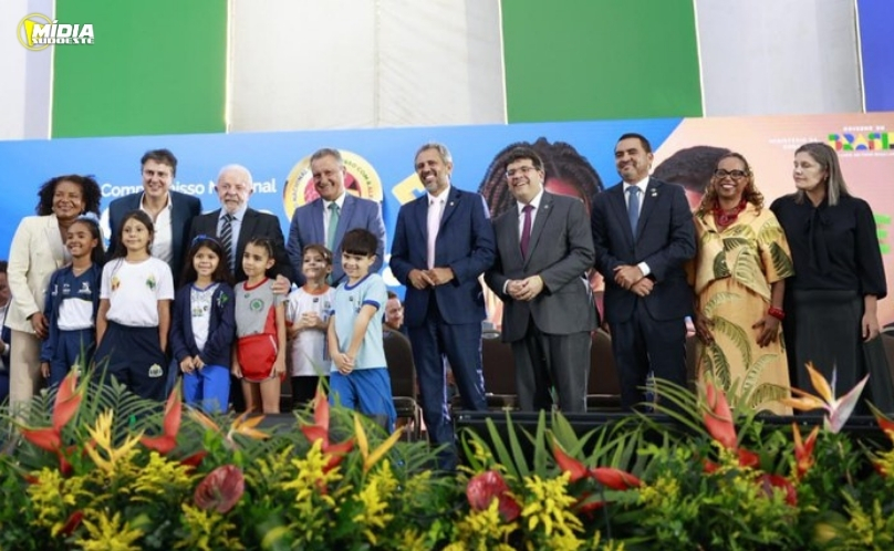 Brasil supera meta de alfabetização na idade certa