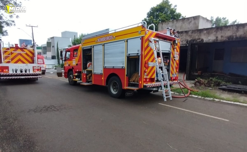 Incêndio atinge residência no Bairro Floresta em Maravilha