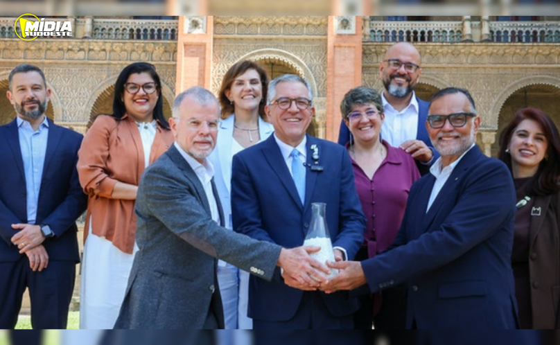 SUS recebe medicamento 100% nacional