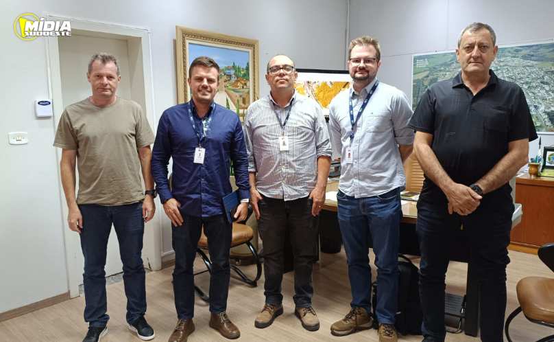 Prefeitura de Marmeleiro discute melhorias viárias com a EPR Iguaçu