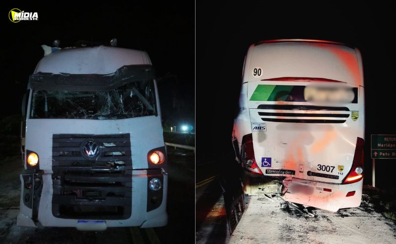 Ônibus com 21 passageiros se envolve em acidente na PRC-280