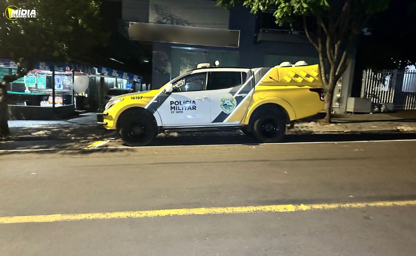 Polícia é acionada após homem ameaçar madrasta com faca