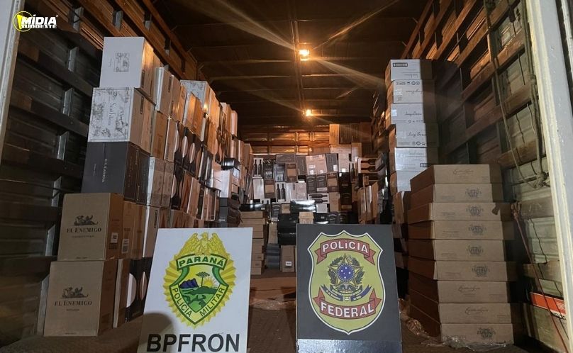 Caminhão com vinhos argentinos ilegais é apreendido