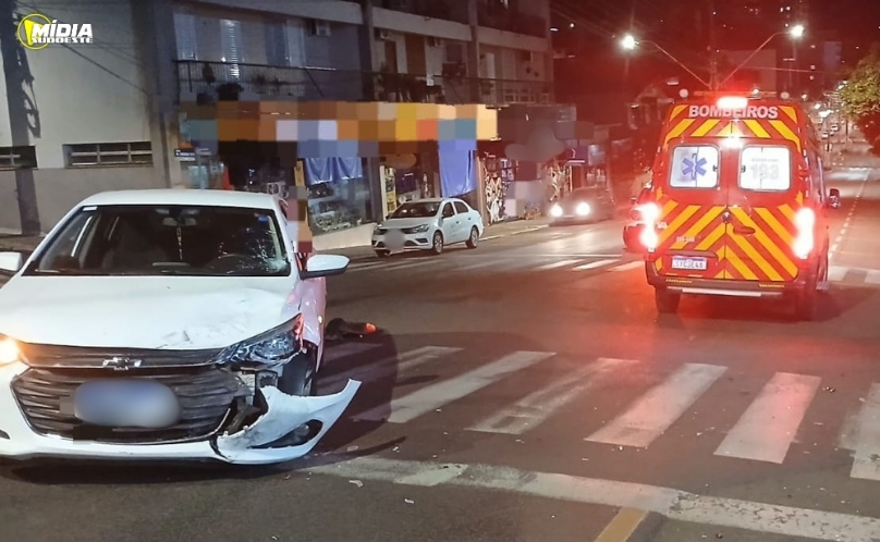 Motociclista fica ferido após colisão com automóvel em Itapiranga
