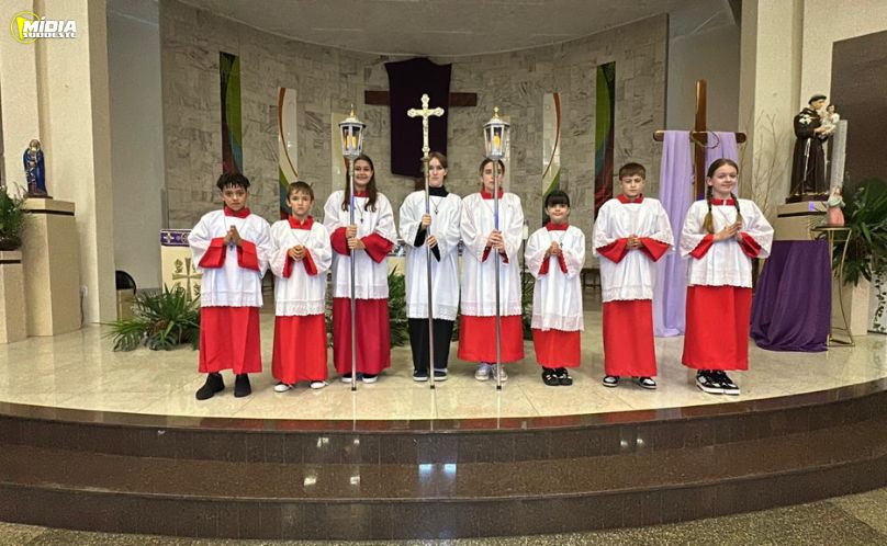 Via Sacra na Paróquia Santo Antônio de Pádua nos leva a contemplar o Caminho da Paixão de Cristo