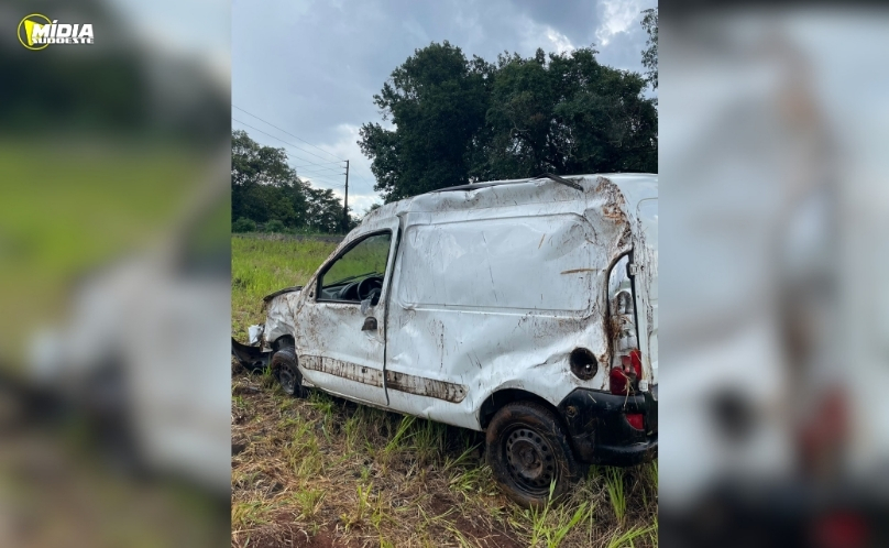 Motorista fica ferido após saída de pista na SC-283