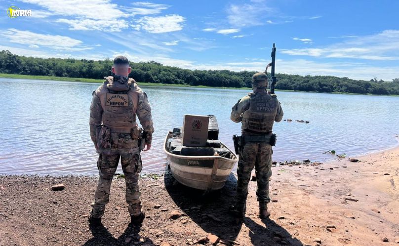 Embarcação com cigarros contrabandeados é apreendida