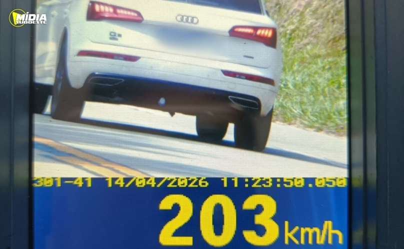 Veículo é flagrado a 203 km/h durante operação na PRC-280