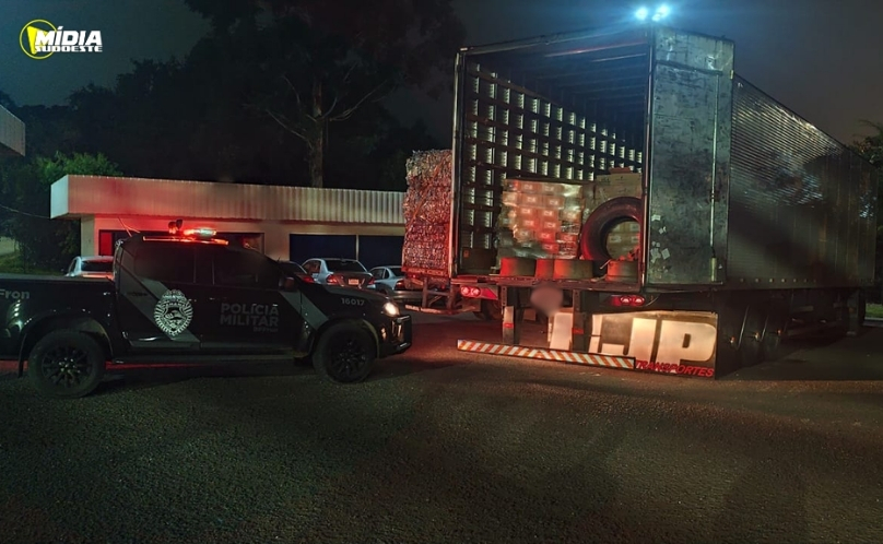 BPFRON apreende carreta com mercadoria irregular em Barracão