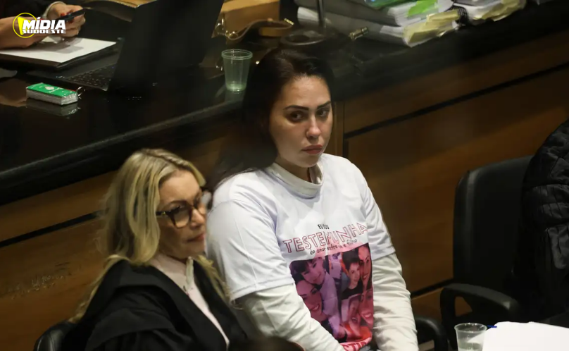 Monique Medeiros se entrega à polícia e volta a ser presa