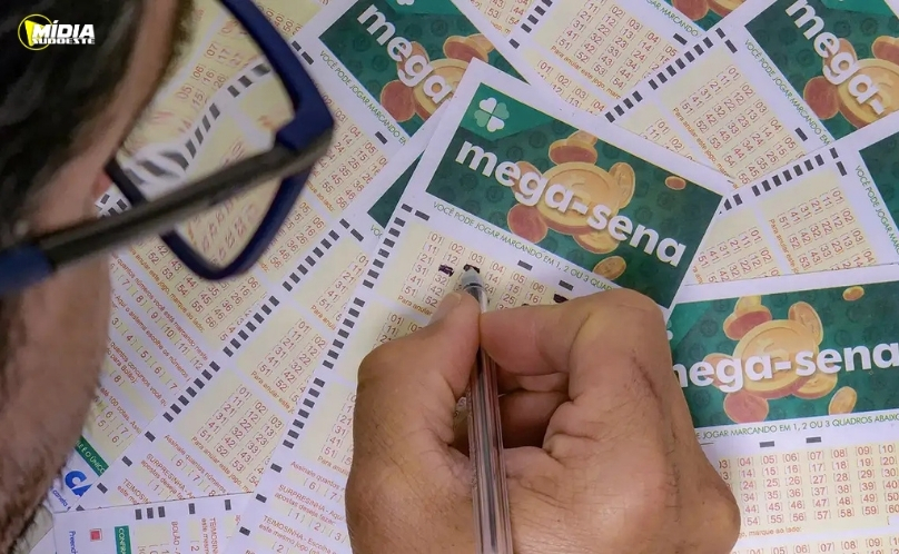 Mega-Sena sorteia prêmio estimado em R$ 130 milhões nesta quinta-feira