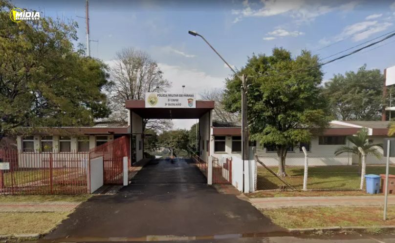 Motorista com sinais de embriaguez se envolve em acidente