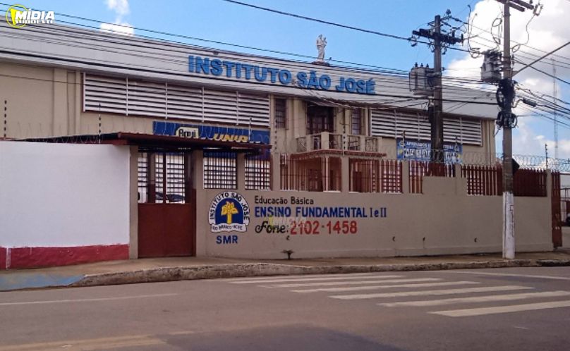 Adolescente invade escola e mata duas funcionárias no Acre