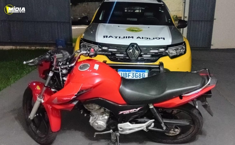 PMPR apreende moto após fuga e infrações de trânsito