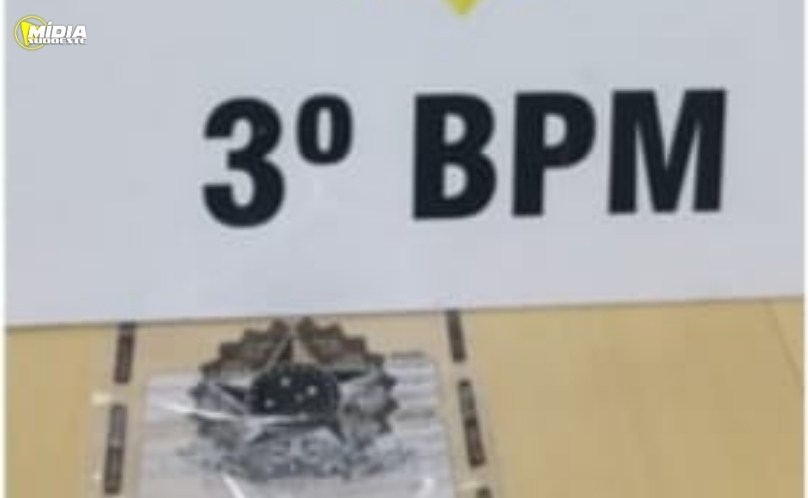 PM apreende maconha durante abordagem