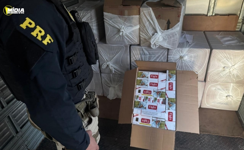 Homem é preso com 7 mil maços de cigarros contrabandeados na BR-487
