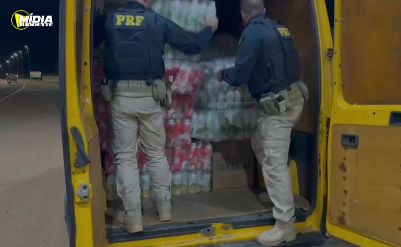 PRF apreende 167 kg de maconha escondidos