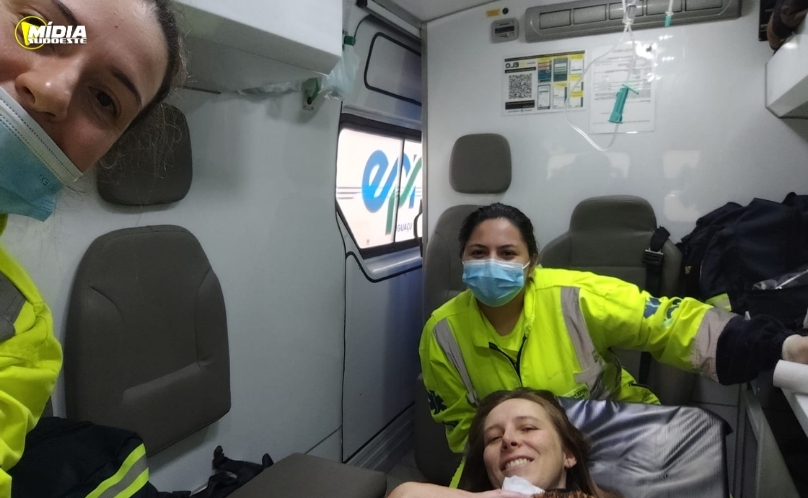 Bebê nasce em ambulância da EPR Iguaçu na BR-277