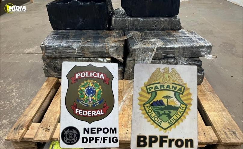 Operação na fronteira termina com quatro presos e grande apreensão de drogas