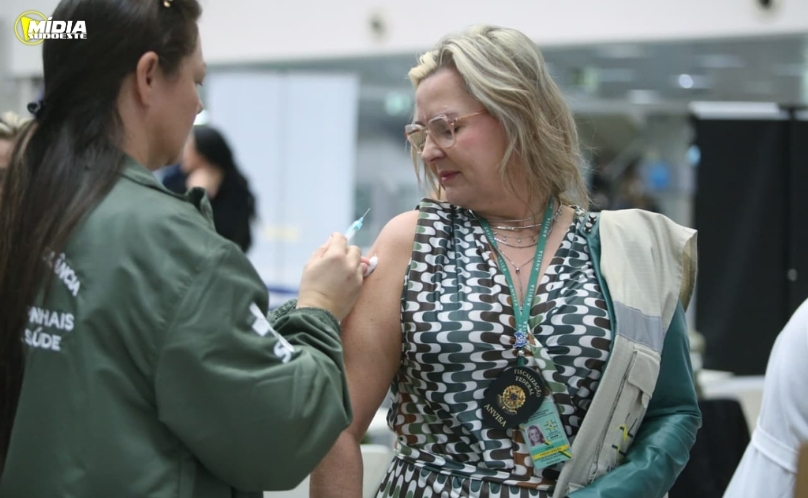 Vacinação chega aos aeroportos do Paraná para proteger viajantes e trabalhadores