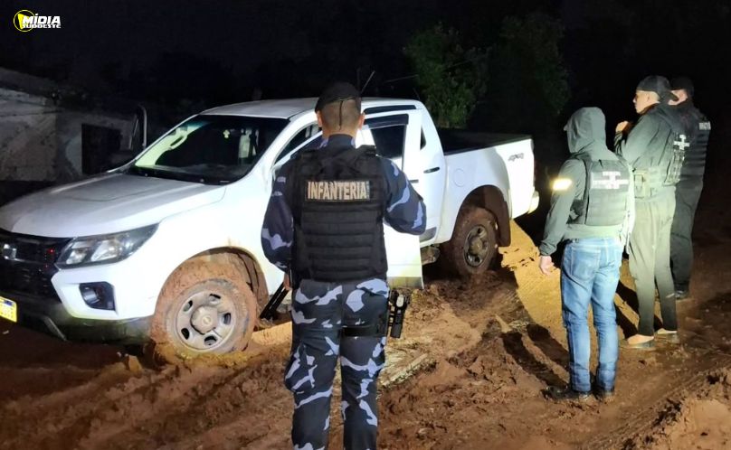 Camioneta robada en Brasil fue recuperada por agentes de frontera en Bernardo de Irigoyen