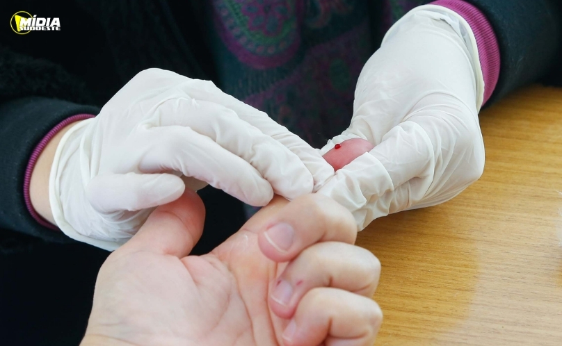 Paraná reduz mortalidade por aids em quase 48% e reforça cuidados com gestantes