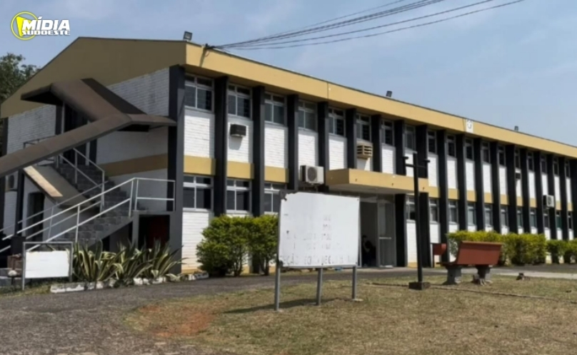 Homem de 35 anos é morto a facadas