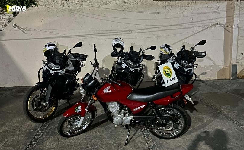 Motocicleta é apreendida durante fiscalização de trânsito