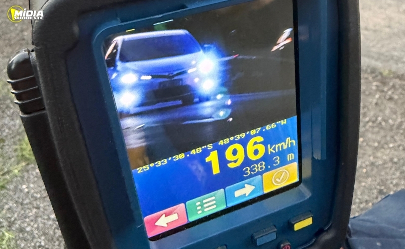 PRF flagra motorista a 196 km/h na BR-277