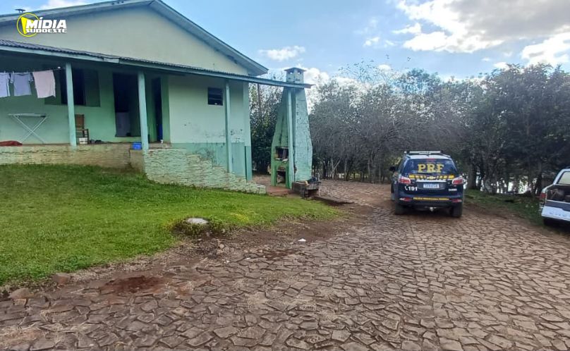 Motorista é preso após acidente e fuga na BR-282
