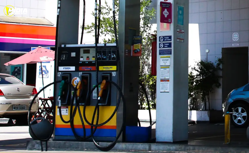 Concorrência do etanol e subvenção fazem preço da gasolina cair